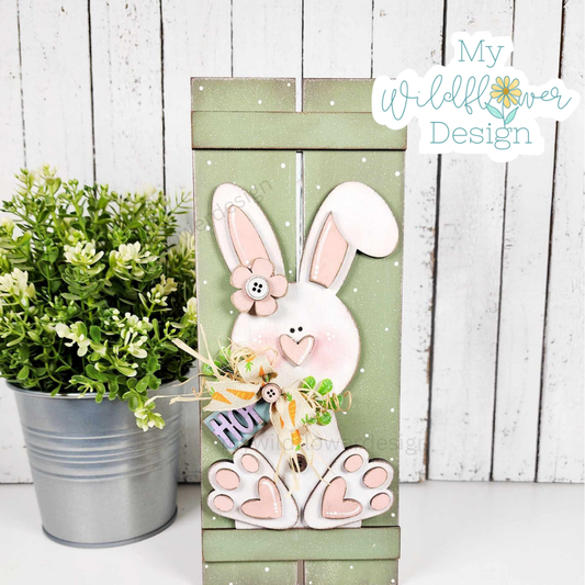 Bunny & Carrot Pallet Leaner